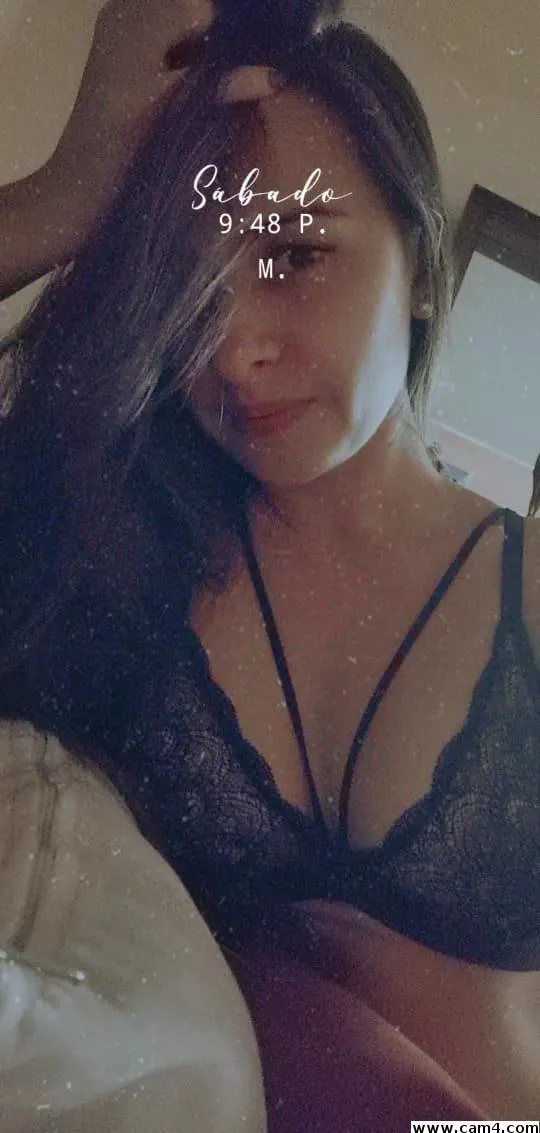 lily_parkerr image 0